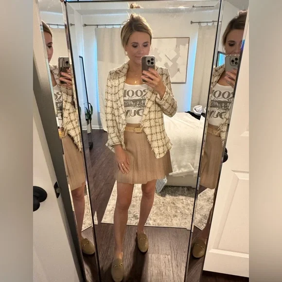 Tan Leather Pleated Skirt - Picture 7 of 11